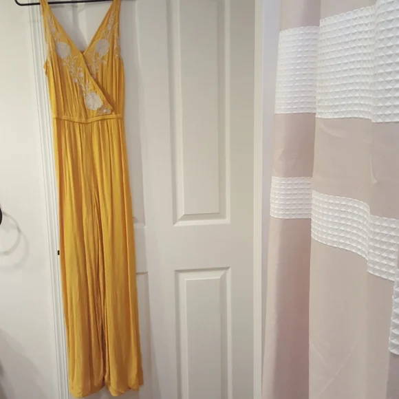 American Eagle AEO Yellow Wide Leg Jumpsuit with White Embroidered Floral Design - Picture 2 of 7